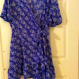 Women's Xl blue floral dress